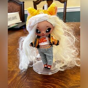 Nana suprise doll w/ complete outfit!